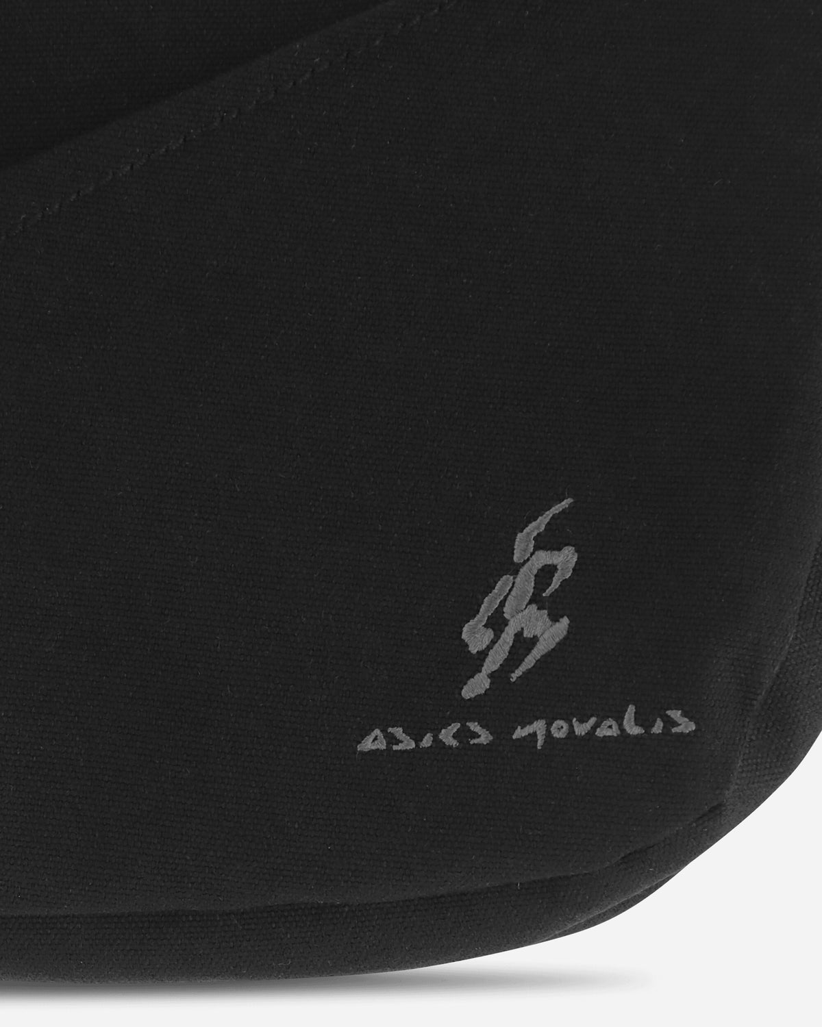 Asics Isatis Bag Black Bags and Backpacks Shoulder Bags 3203A104-001