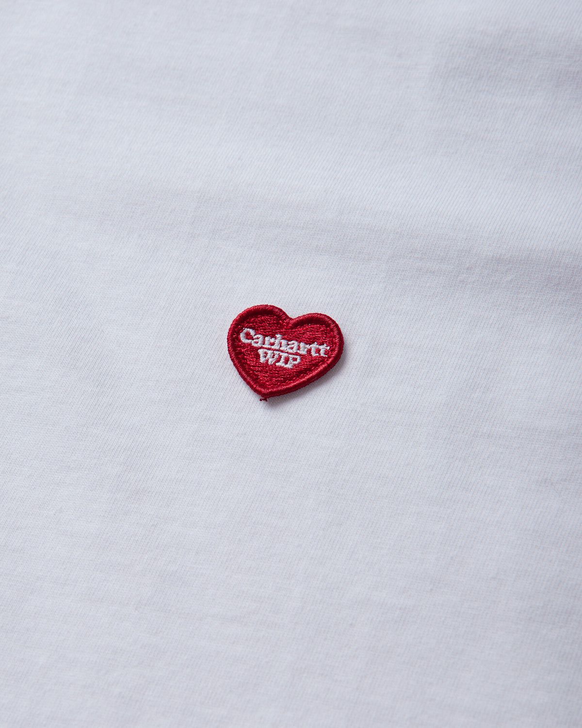 Carhartt WIP S/S Small Heart T-Shirt White/Red T-Shirts Shortsleeve I037116 1WZXX