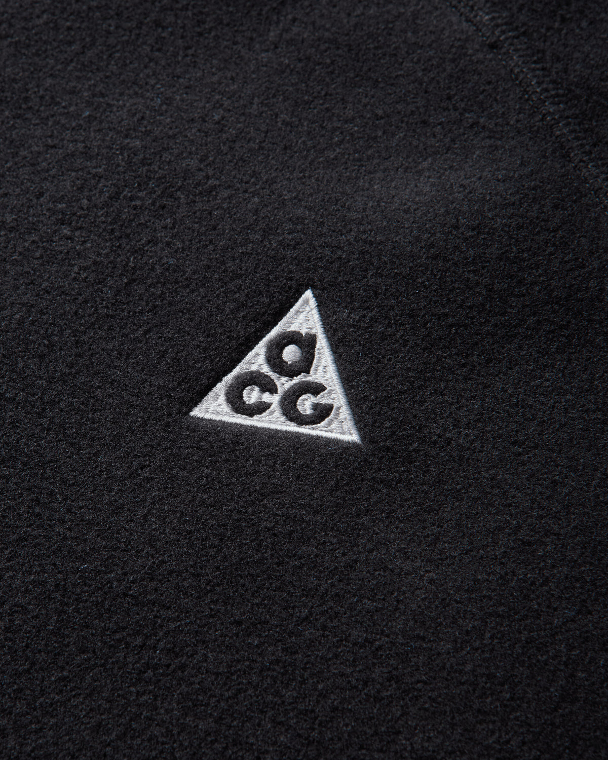 Nike U Acg Wolf Tree Fz Jkt Black/Black/Black/Summit White Coats and Jackets Fleece Jackets IF0964-010