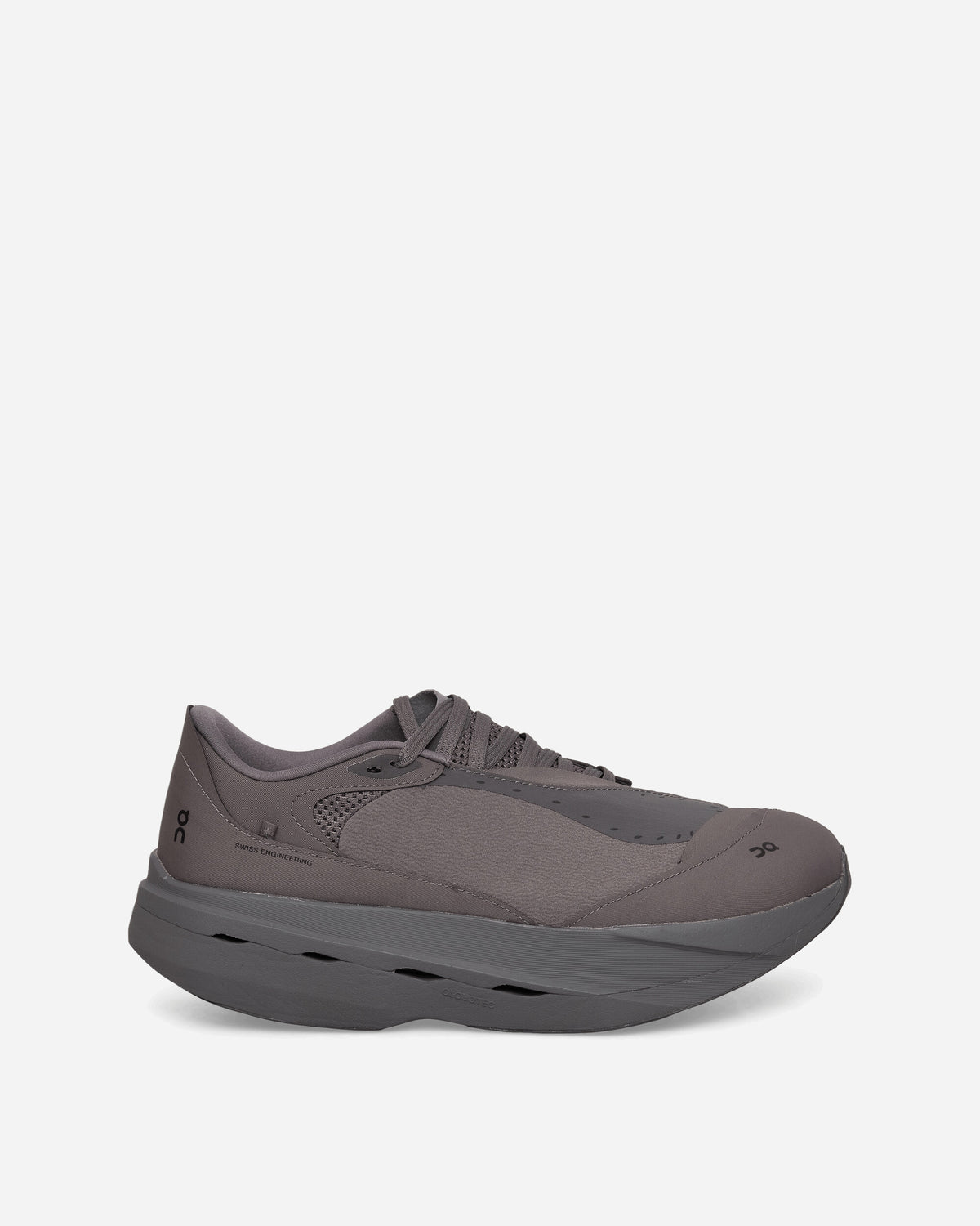 On Wmns Cloudboom Volt Paf Ember/Pebble Sneakers Low 3WG10715343 050