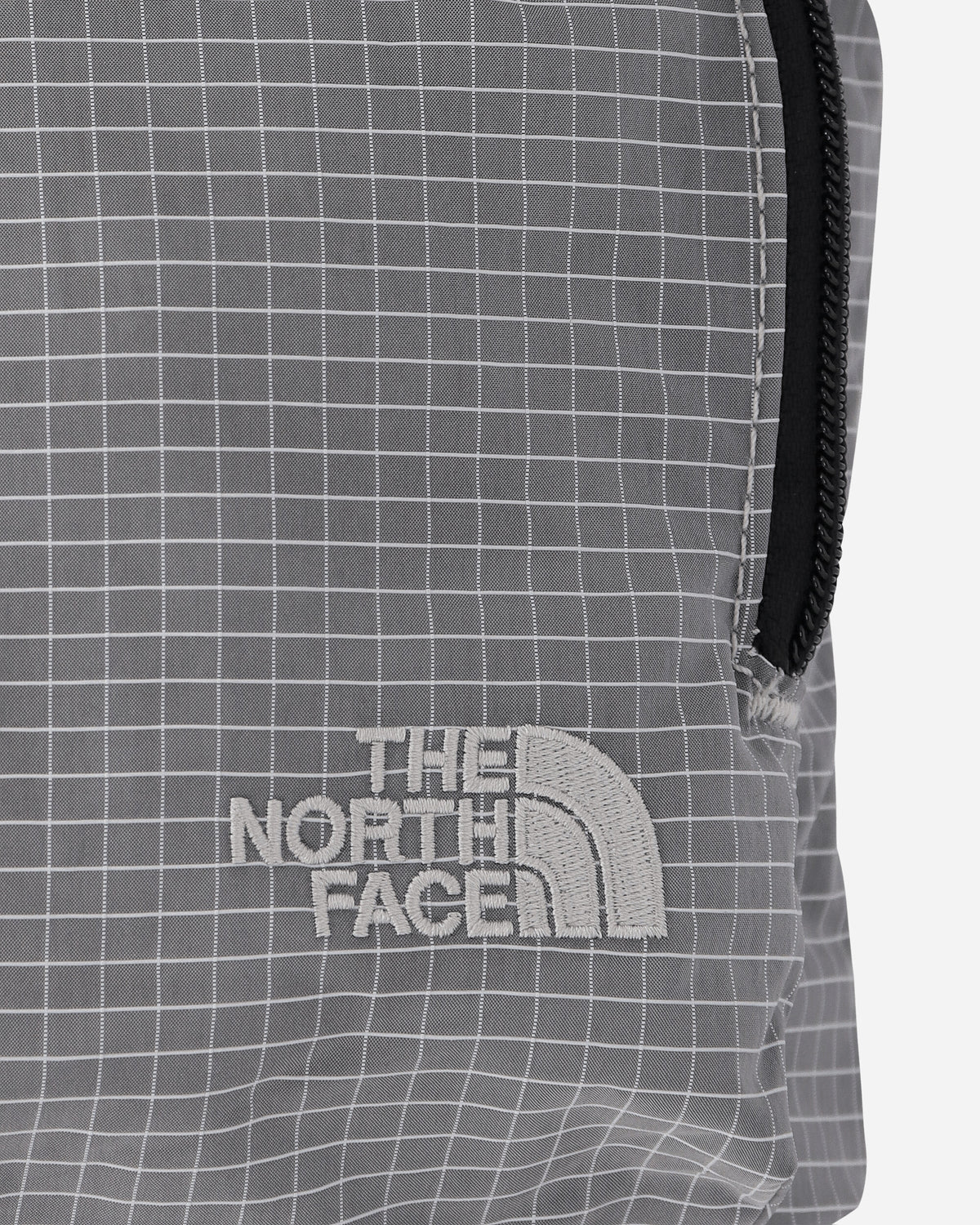 The North Face Never Stop Bucket Bag Cumulus Cloud Bags and Backpacks Shoulder Bags NF0A8JCDMYB1 NFMYB