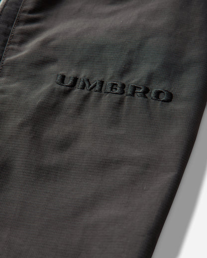 Umbro Bench Jacket Dark Grey Carbon Black Coats and Jackets Jackets UBMW0648FA431 GRY0022